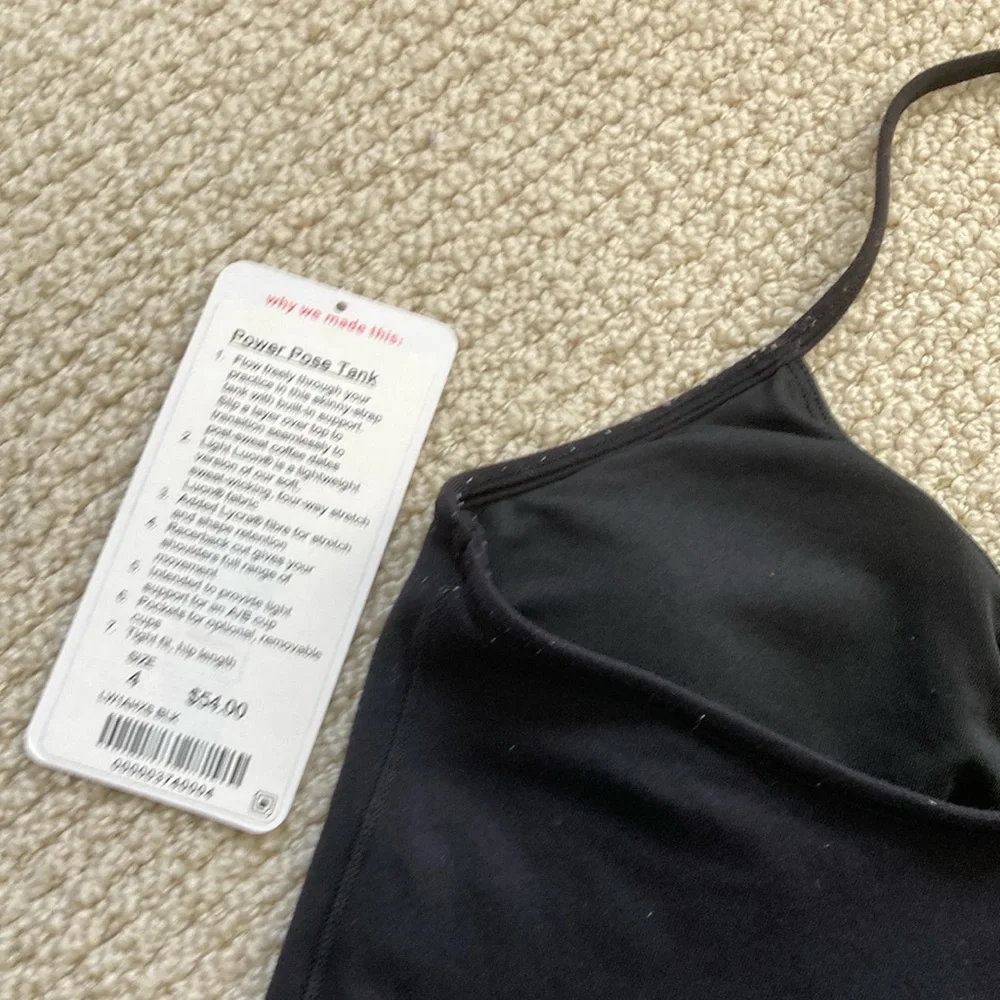 LULULEMON Power Pose Tank Top with Shelf Bra Black A/B Cup Luon Size 4 EUC
